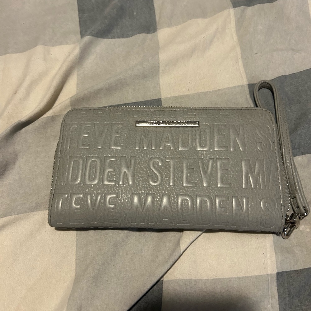 Steve Madden Wallet
